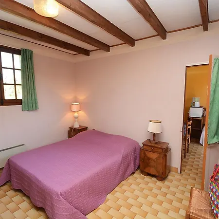 Kemp Camping Le Moulin Des Iscles