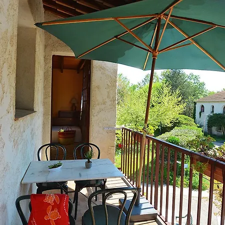 Kemp Camping Le Moulin Des Iscles 3*
