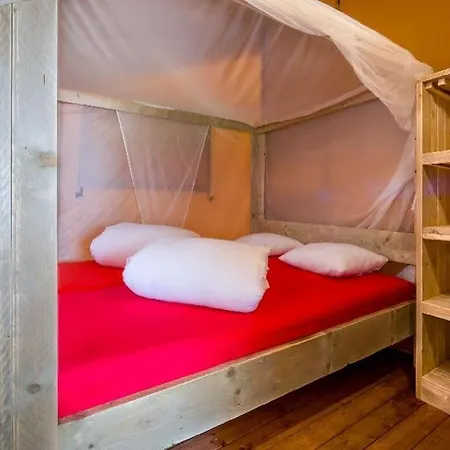 Camping Le Moulin Des Iscles Roquebrune-sur Argens